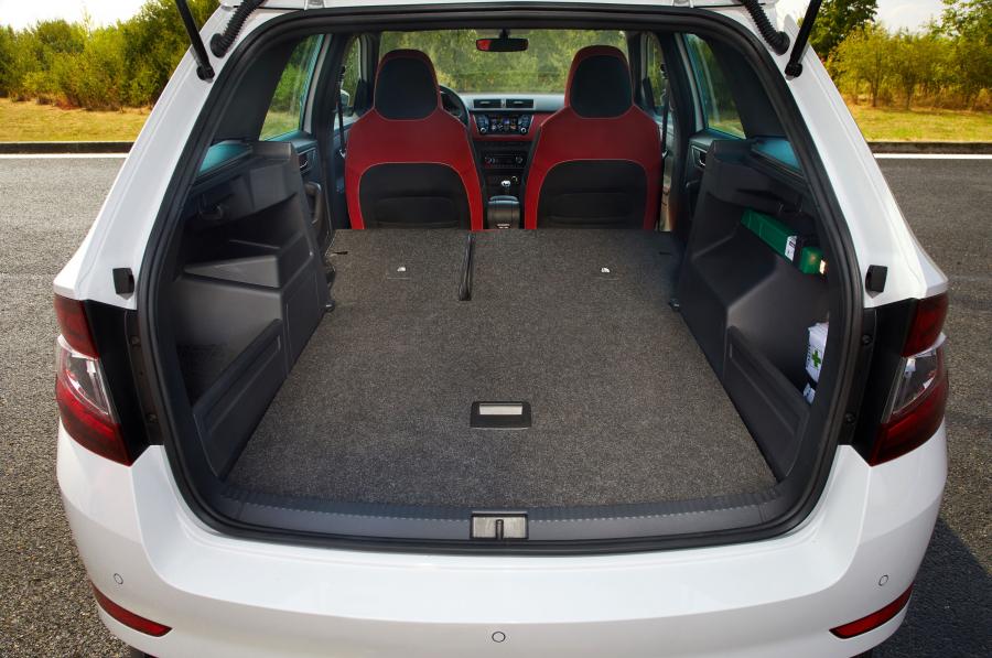 Багажник Skoda Fabia Combi Monte Carlo (NJ) 2018 года  (WW) (фото 25 из 40)